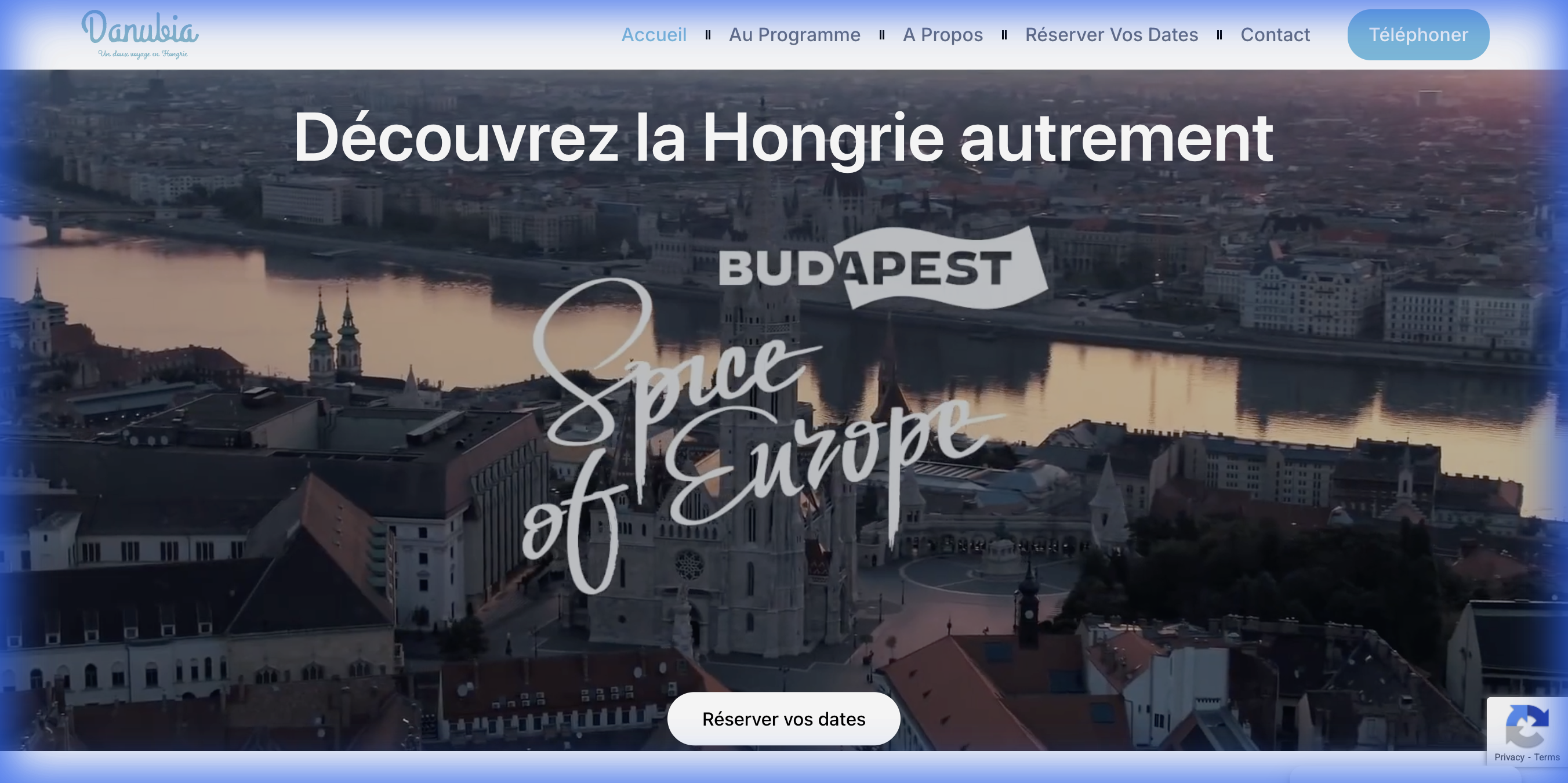 Maquette site web Danubia - Voyages bien-être & Thermes à Budapest